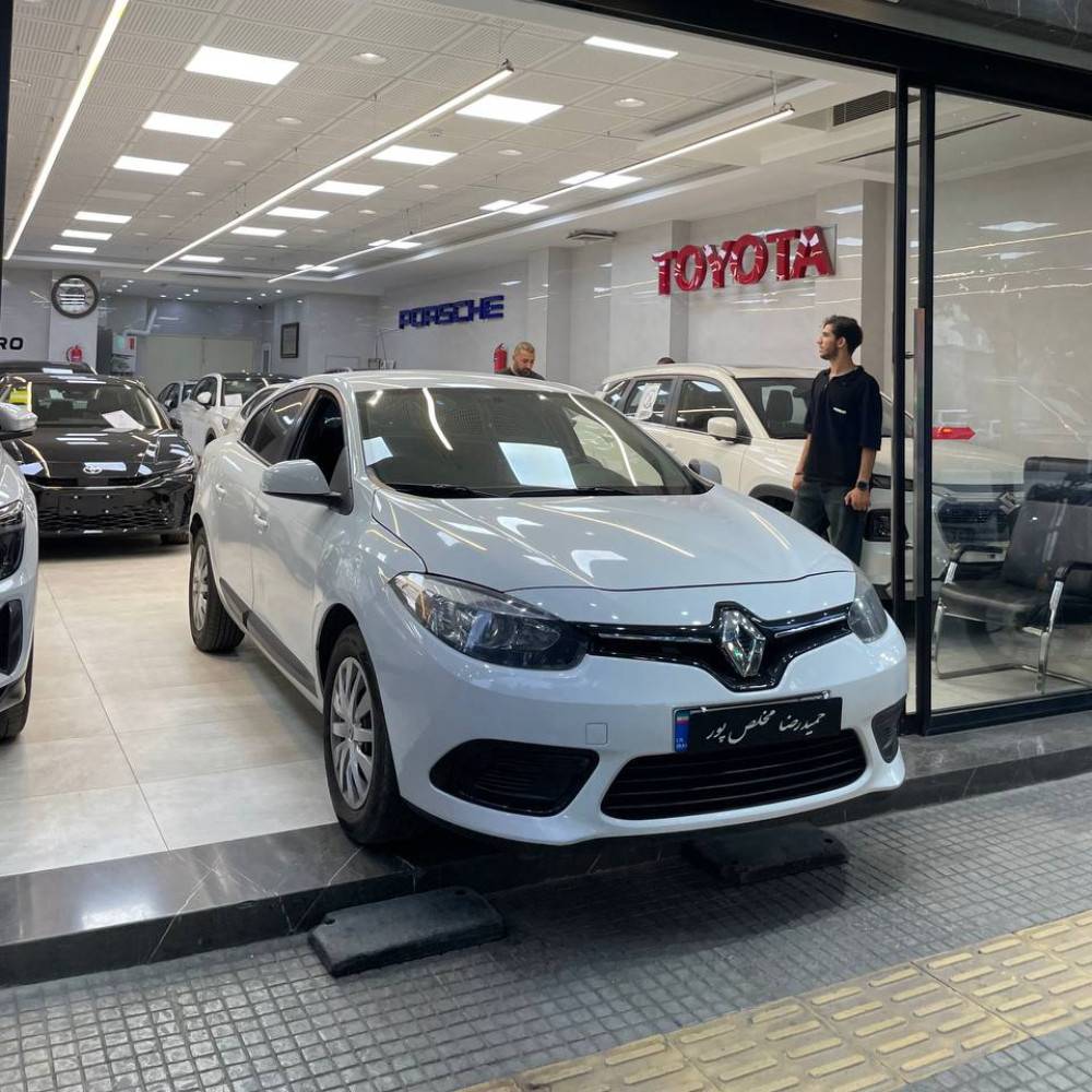 فلوئنس مدل ۲۰۱۷