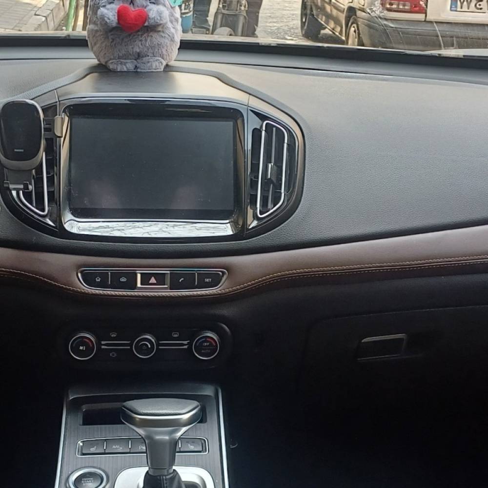 چری مدل تیگو 7 IE سال 1401  کارکرده