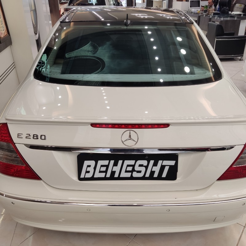بنز مدل E280 کارکرده