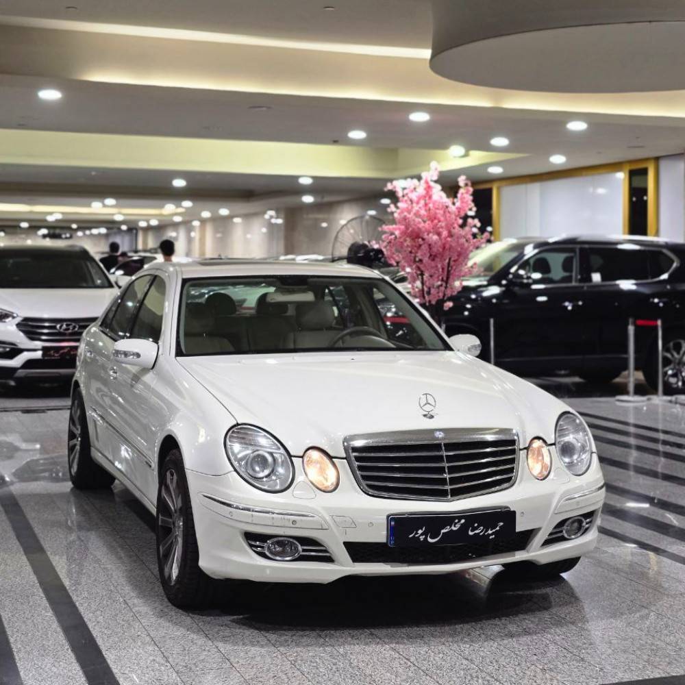 بنز E200 مدل 2005