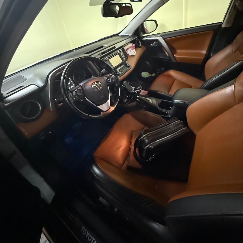 تویوتا مدل راوفور 2.5 لیتر دو دیفرانسیل سال 2017  کارکرده