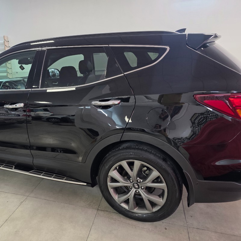 هیوندای مدل سانتافه 4 سیلندر دو دیفرانسیل سال 2017  کارکرده