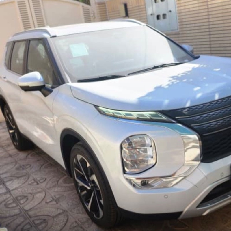 میتسوبیشی مدل اوتلندر تک دیفرانسیل H لاین سال 2023  کارکرده