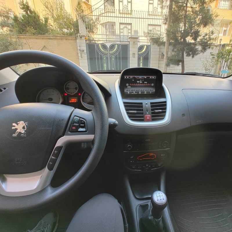 پژو مدل 207 دنده ای TU5 سال 1402  کارکرده