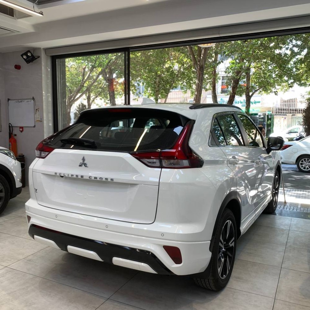 میتسوبیشی اکیلیپس 2025