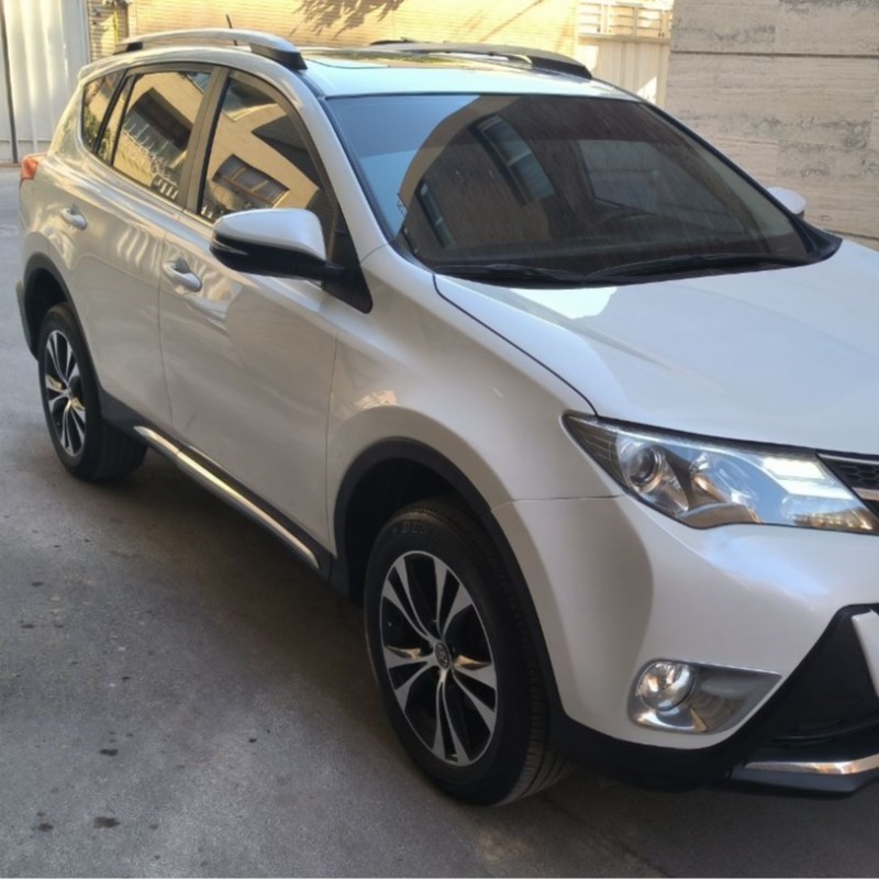 تویوتا مدل راوفور 2.5 لیتر دو دیفرانسیل سال 2015  کارکرده