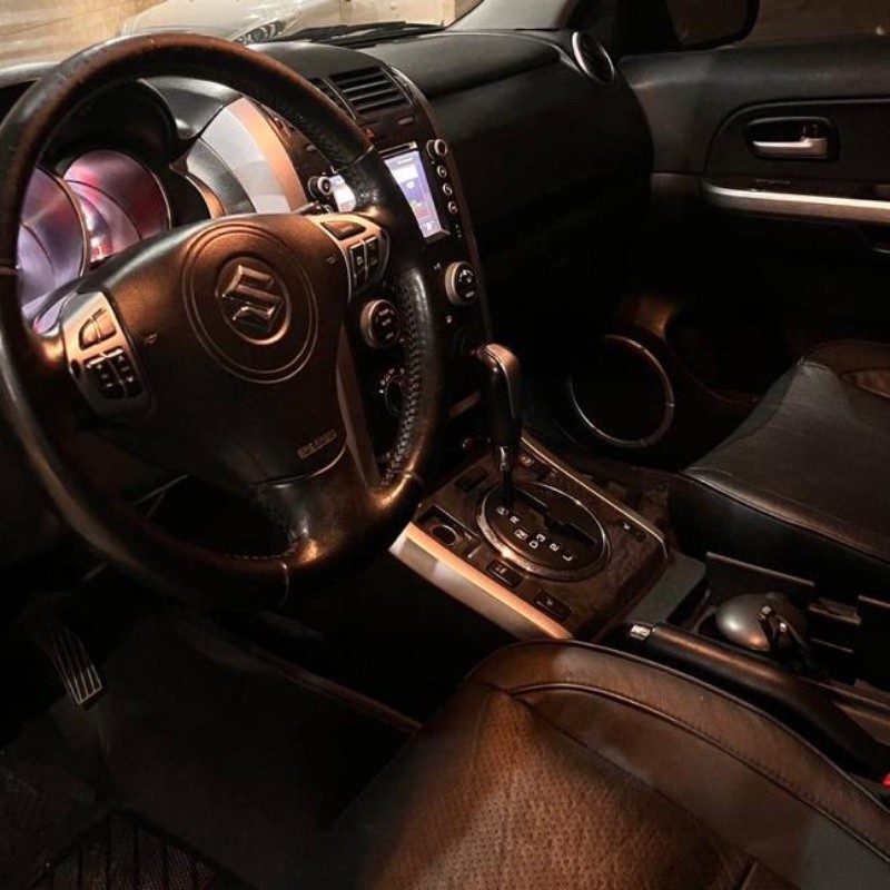 سوزوکی مدل ویتارا گرند 2.4 لیتر اتوماتیک سال 1397  کارکرده