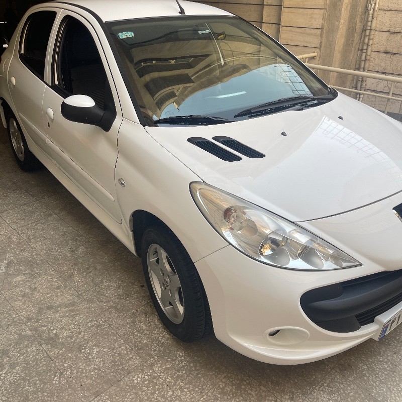 پژو مدل 207 اتوماتیک TU5 سال 1390  کارکرده