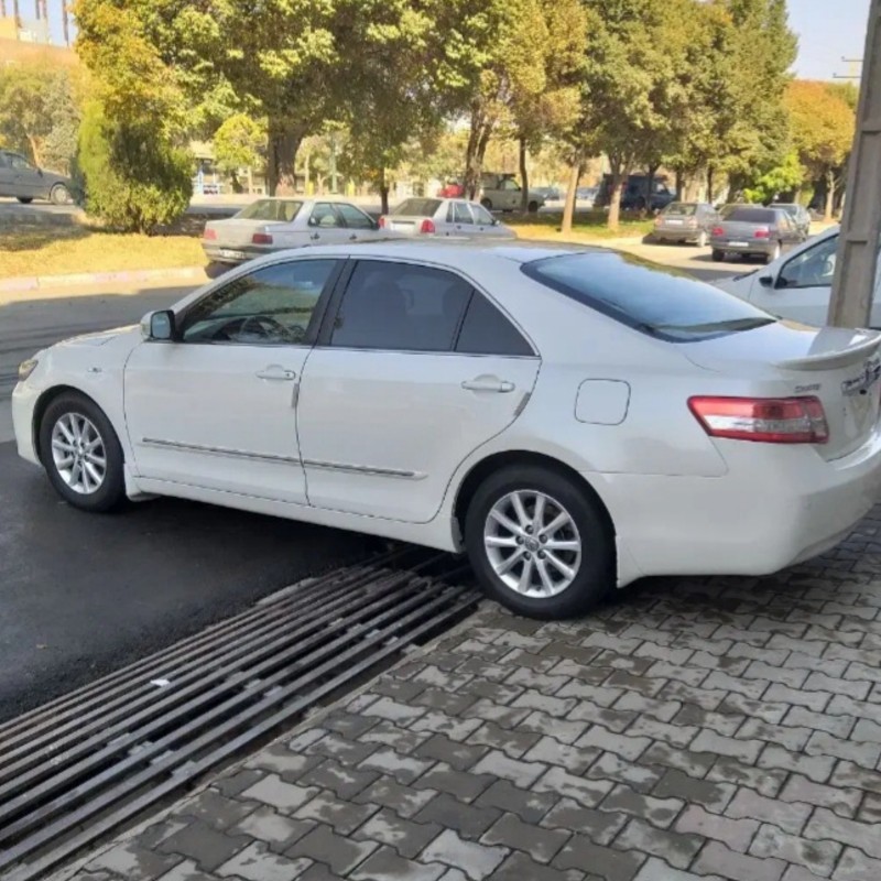 تویوتا مدل کمری GLX سال 2010  کارکرده