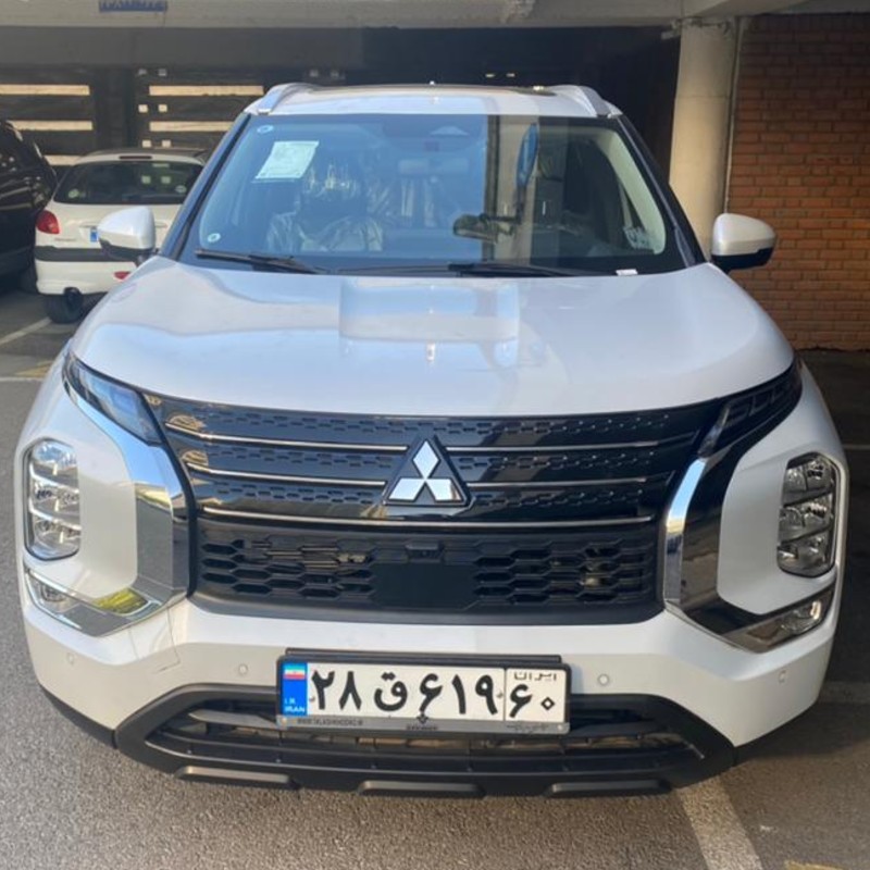 میتسوبیشی مدل اوتلندر تک دیفرانسیل H لاین سال 2023  صفر