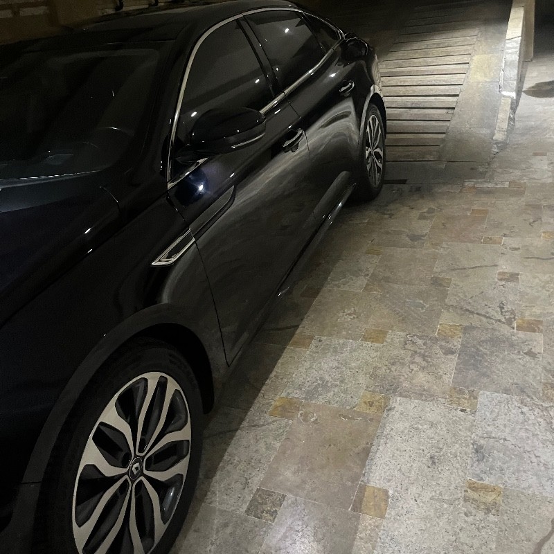 رنو مدل تالیسمان E3 سال 2017  کارکرده