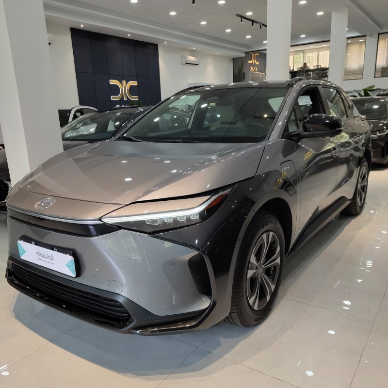 تویوتا مدل bz4x 615 مکس سال 2024  صفر