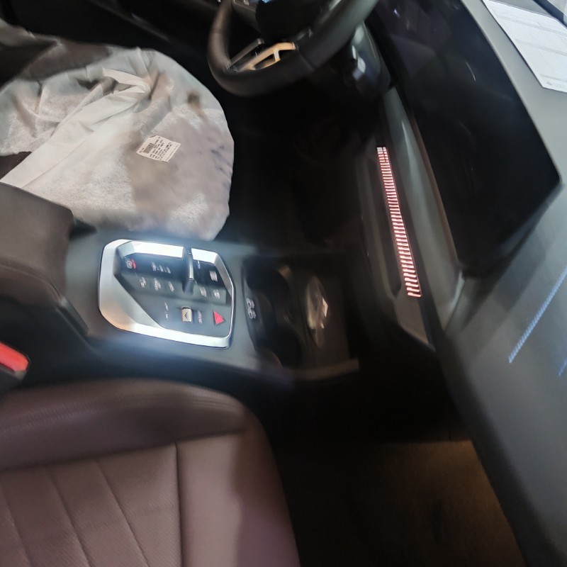 بی ام و مدل سری 2  صفر