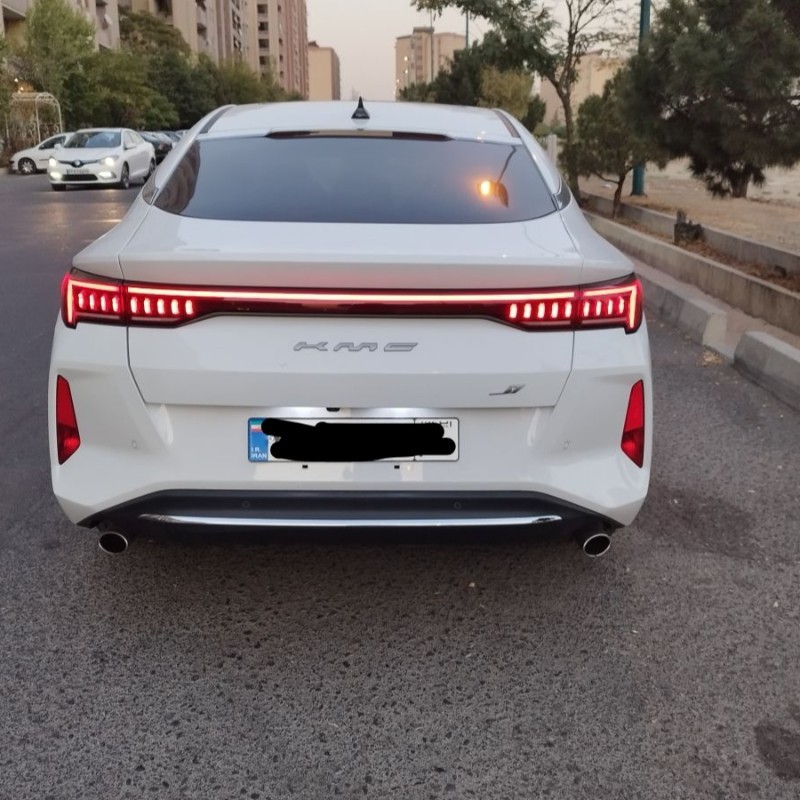 کی ام سی مدل J7 سال 1404  صفر