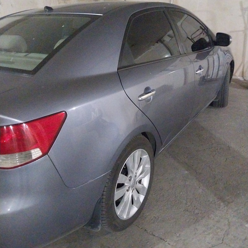 کیا سراتو مدل 2010