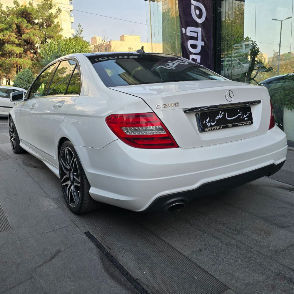 بنز C200 مدل ۲۰۱۳