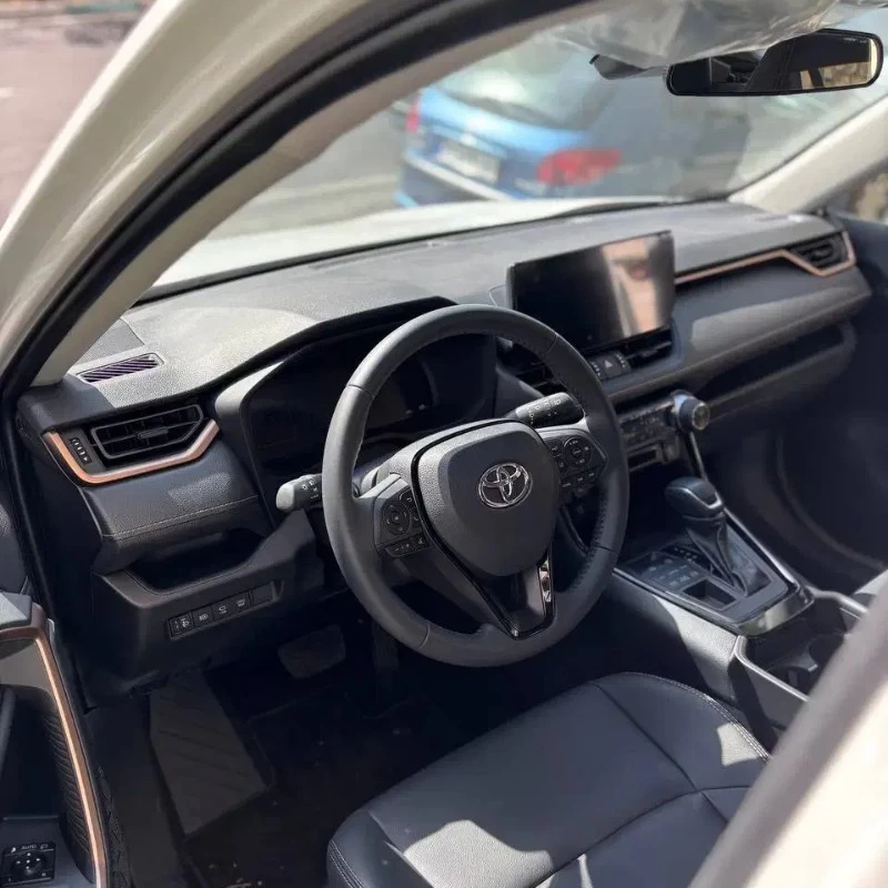 تویوتا مدل وایلندر 2.0 لیتر دو دیفرانسیل سال 2025  کارکرده