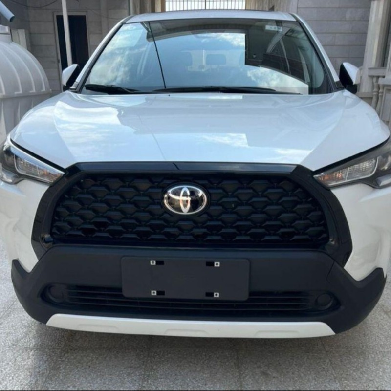 تویوتا مدل کرولا کراس هیبرید 2.0 لیتر سال 2024  صفر