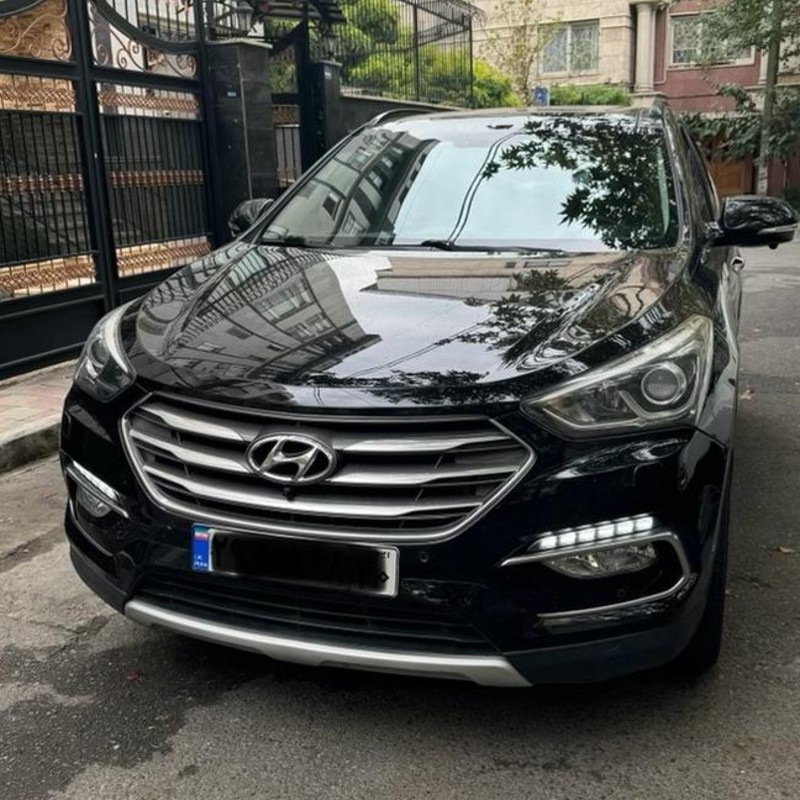 هیوندای مدل سانتافه 4 سیلندر دو دیفرانسیل سال 2016  کارکرده