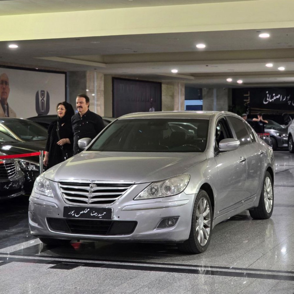 هیوندای جنسیس مدل 2010