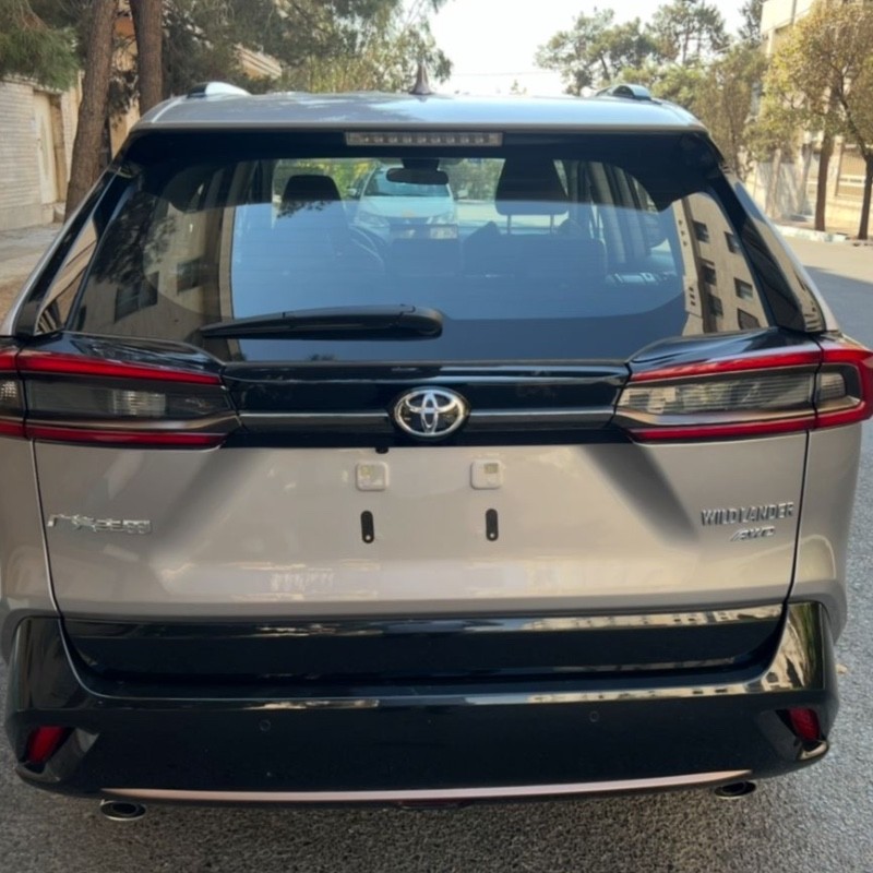 تویوتا مدل وایلندر 2.0 لیتر دو دیفرانسیل سال 2025  صفر