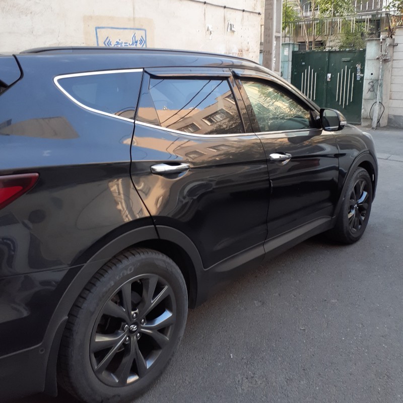 هیوندای مدل سانتافه سال 2017  کارکرده