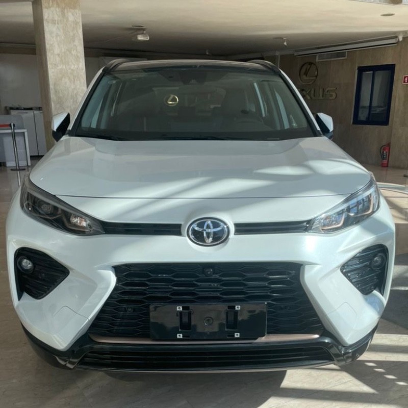 تویوتا مدل وایلندر 2.0 لیتر دو دیفرانسیل سال 2025  صفر