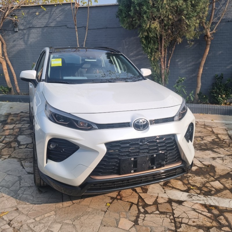 تویوتا مدل وایلندر 2.0 لیتر دو دیفرانسیل سال 2025  صفر