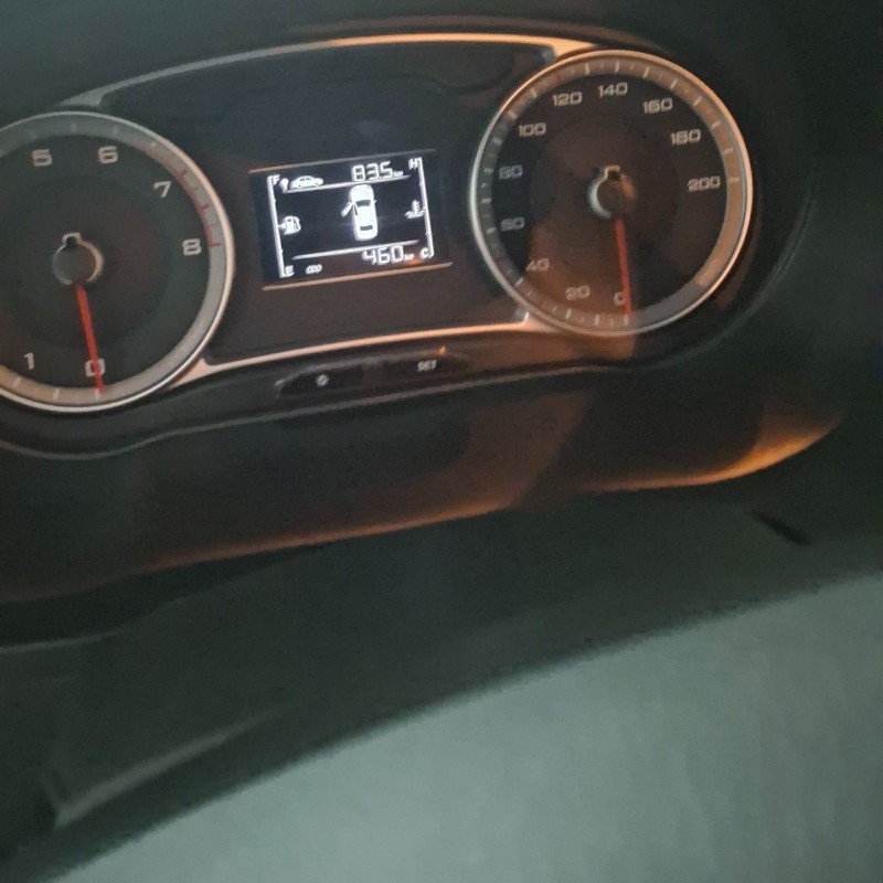 کوییک مدل دنده ای S سال 1402  کارکرده