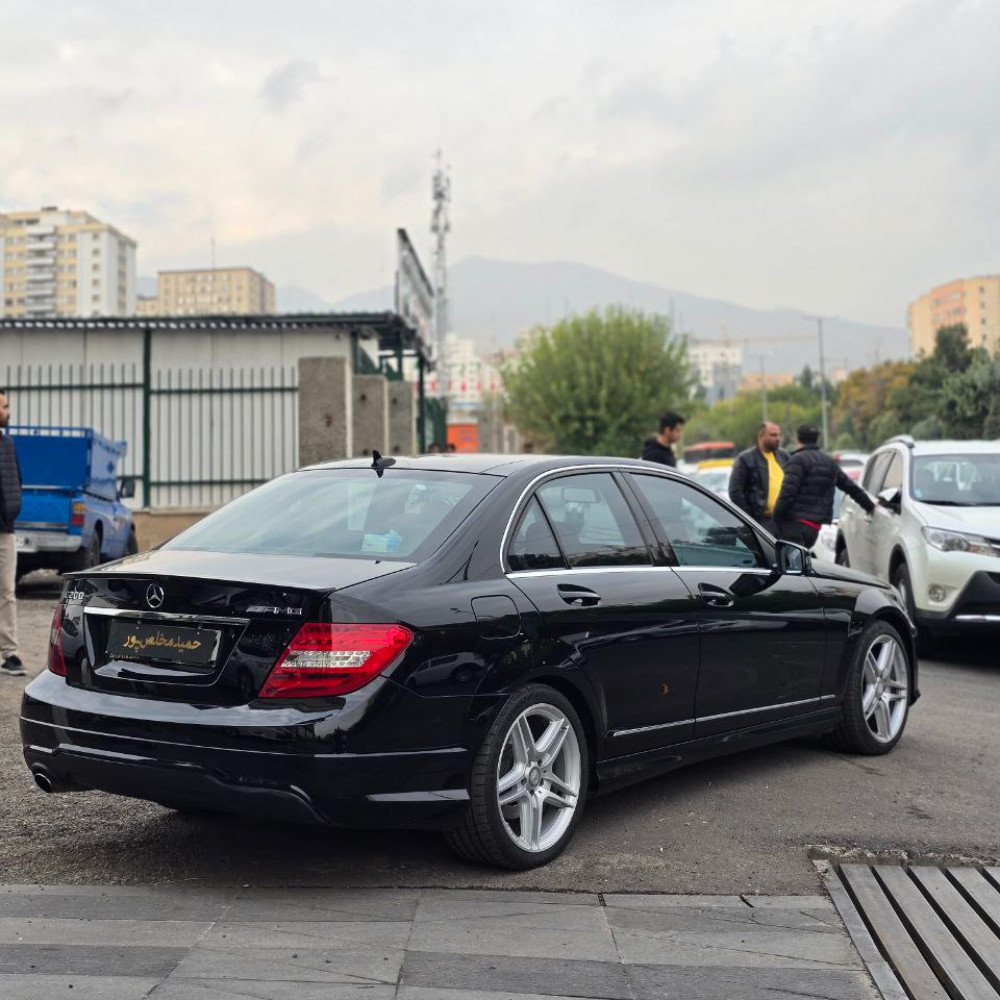 بنز C200 مدل ۲۰۱۴