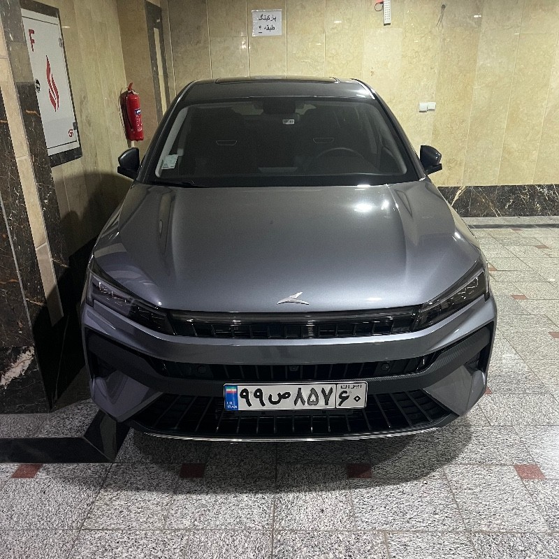 کی ام سی مدل J7 سال 1403  کارکرده