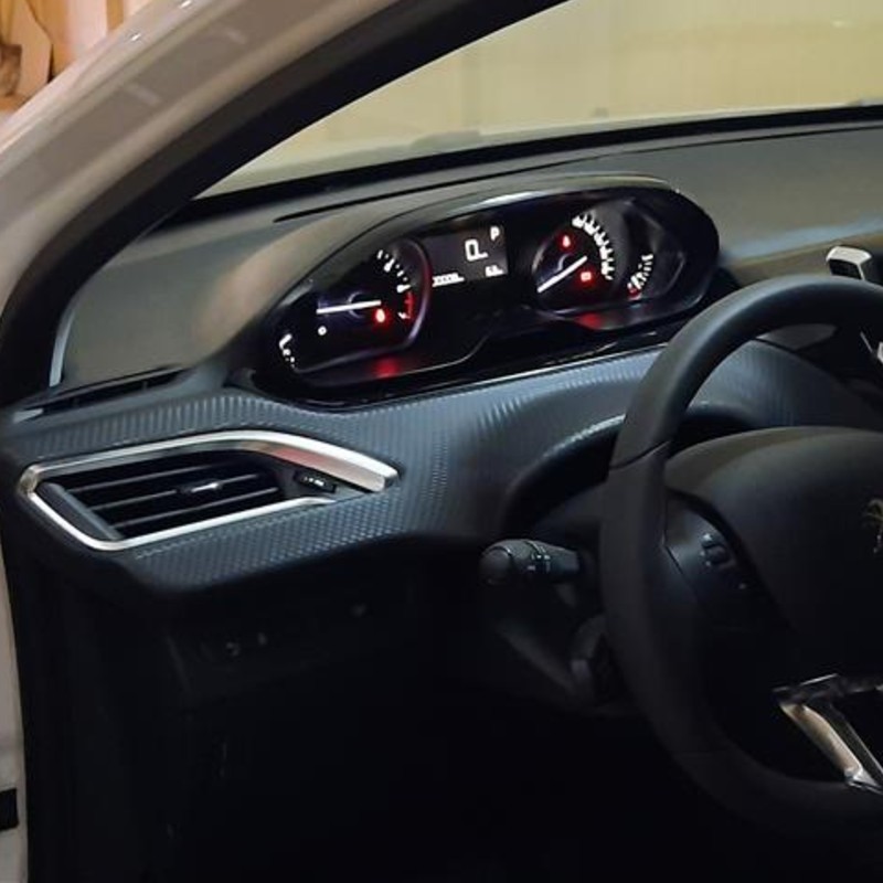 پژو مدل سال 2008  کارکرده