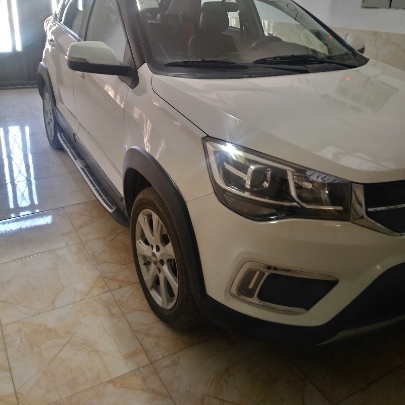 ام وی ام X22 1400