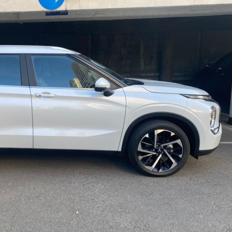 میتسوبیشی مدل اوتلندر تک دیفرانسیل H لاین سال 2023  صفر