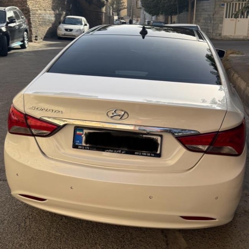 هیوندای مدل سوناتا YF کارکرده