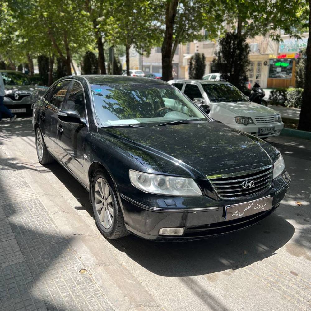 آزرا مدل ۲۰۰۹