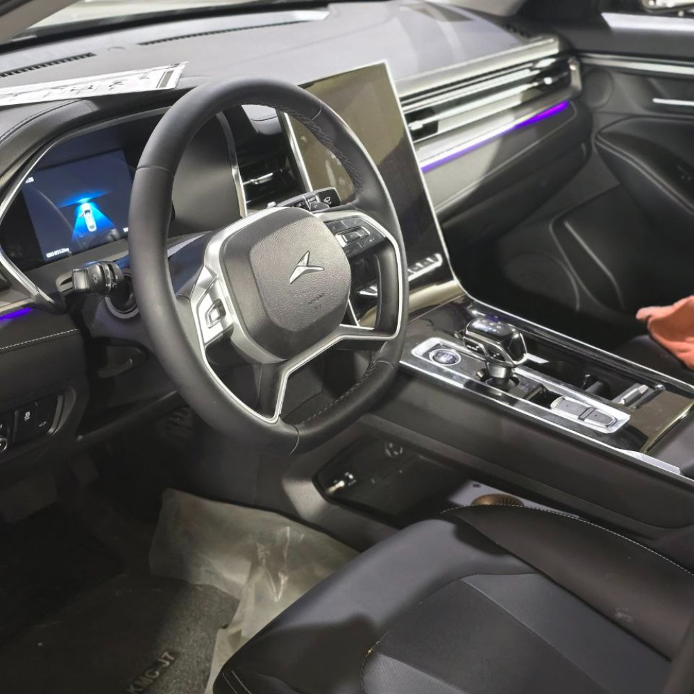 کی ام سی j7  مدل 403