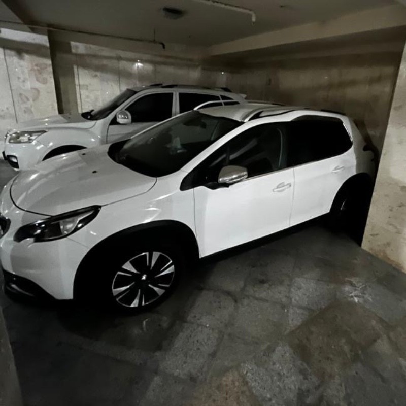 پژو مدل سال 2008  کارکرده