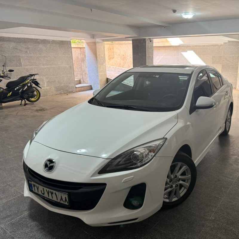 مزدا مدل 3 نیو صندوق دار 2.0 لیتر تیپ 4 سال 1398  کارکرده