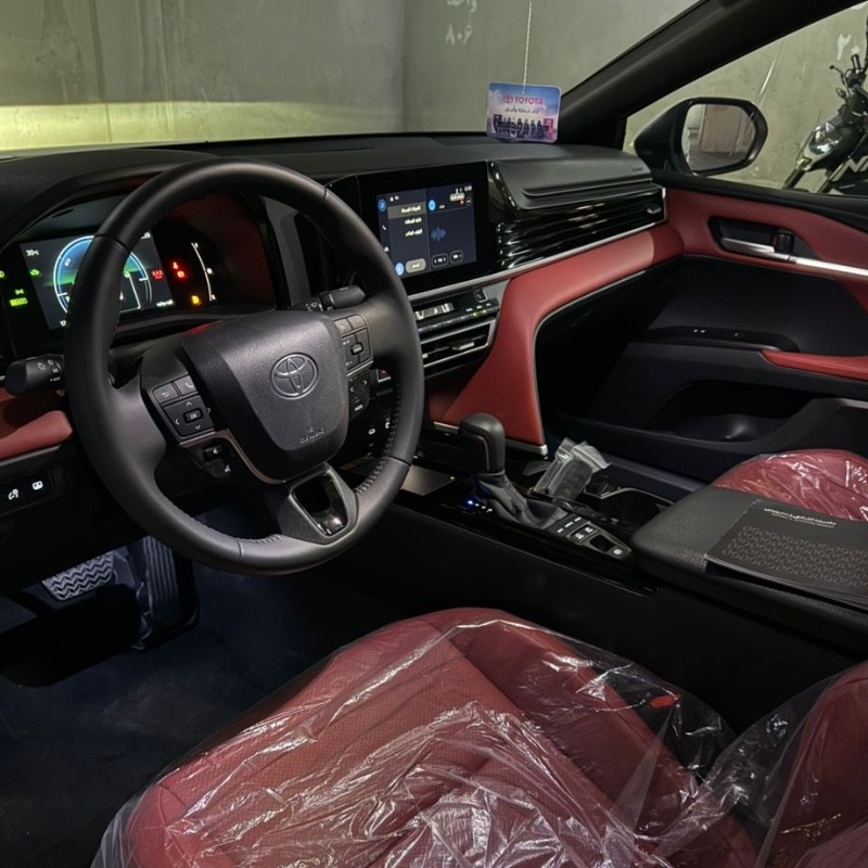 تویوتا مدل کمری XLE سال 2025  کارکرده