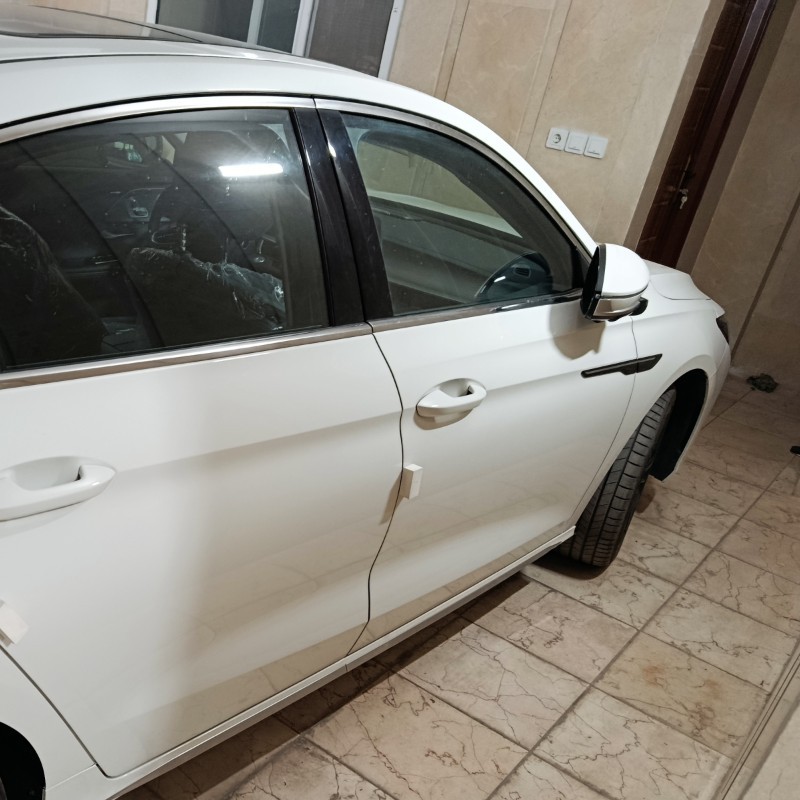 فونیکس مدل آریزو 8 اکسلنت سال 1404  کارکرده