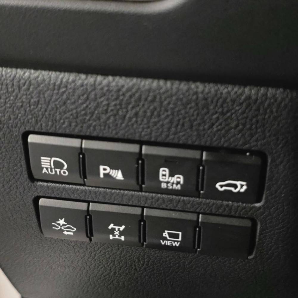 لکسوس nx200t مدل 2017
