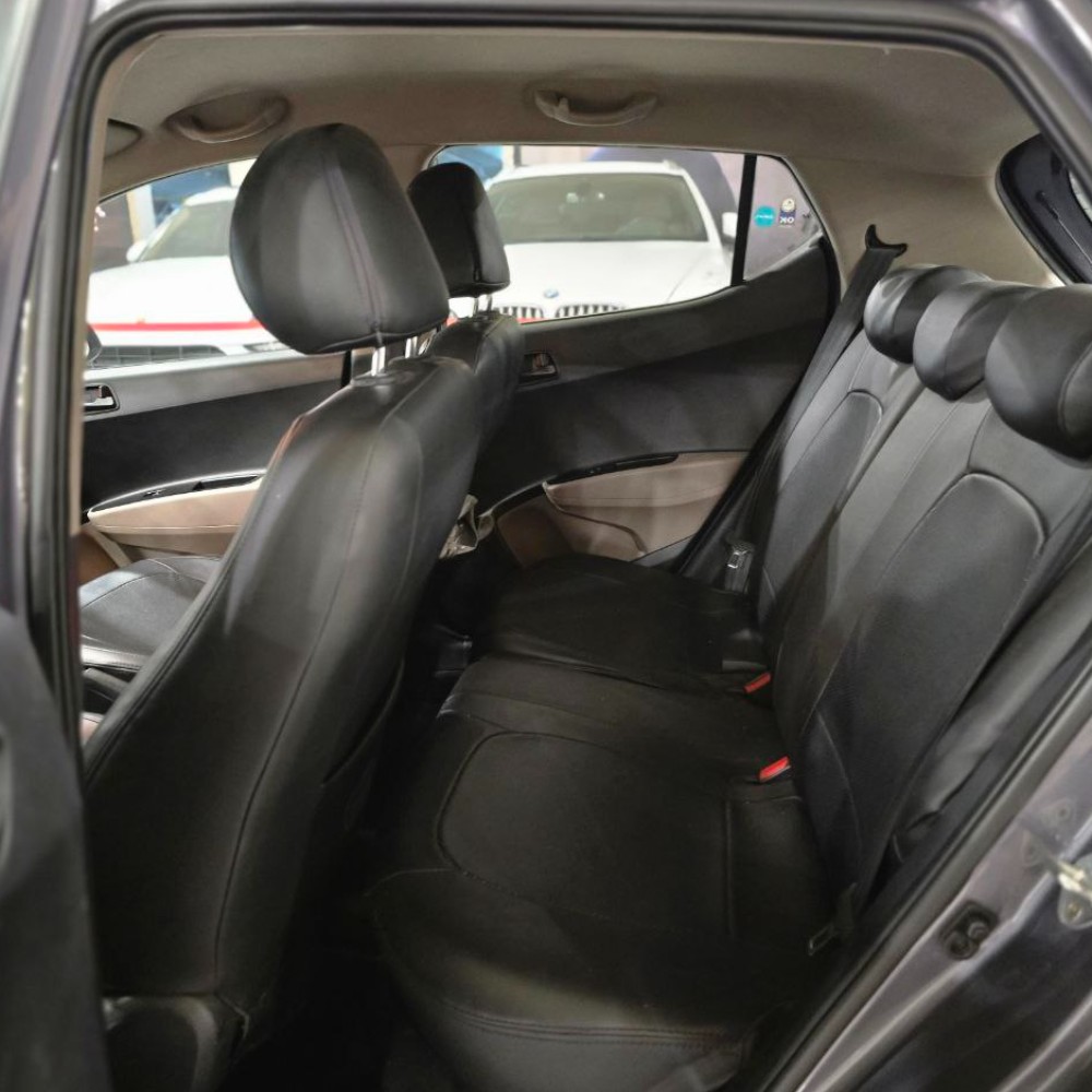 هیوندای I10 مدل 1396