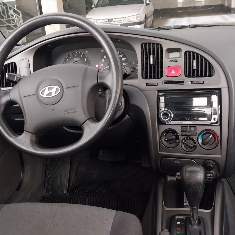هیوندای مدل آوانته اتوماتیک سال 1390  کارکرده