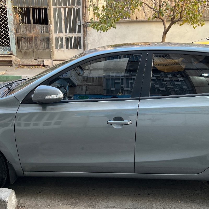 هیوندای مدل i30 سال 2011  کارکرده