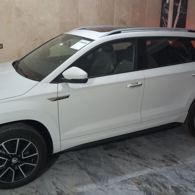 اشکودا مدل کاروک 1.4 لیتر توربو سال 2024  کارکرده