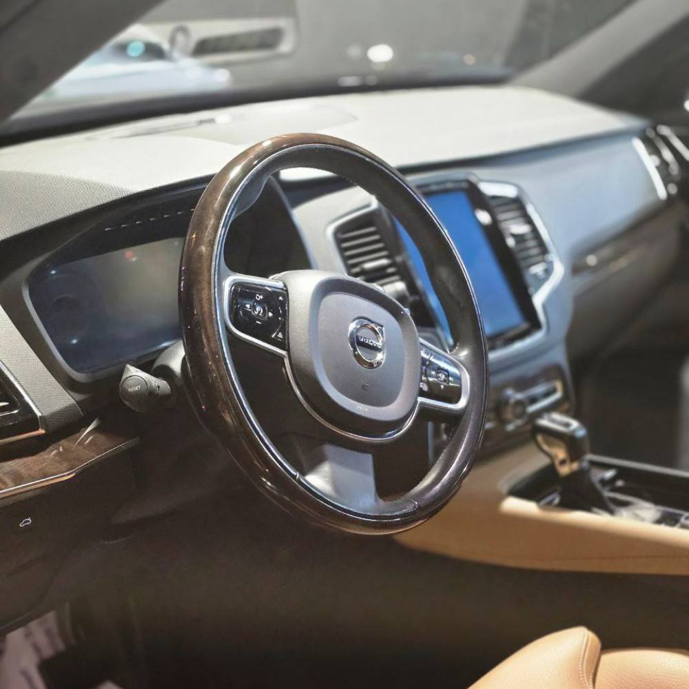 ولوو xc90 مدل ۲۰۱۷
