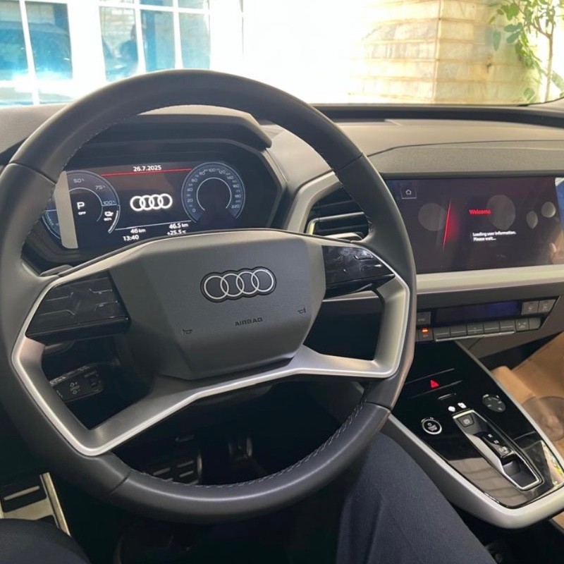 آئودی مدل Q5 e-tron 40 سال 2024  کارکرده