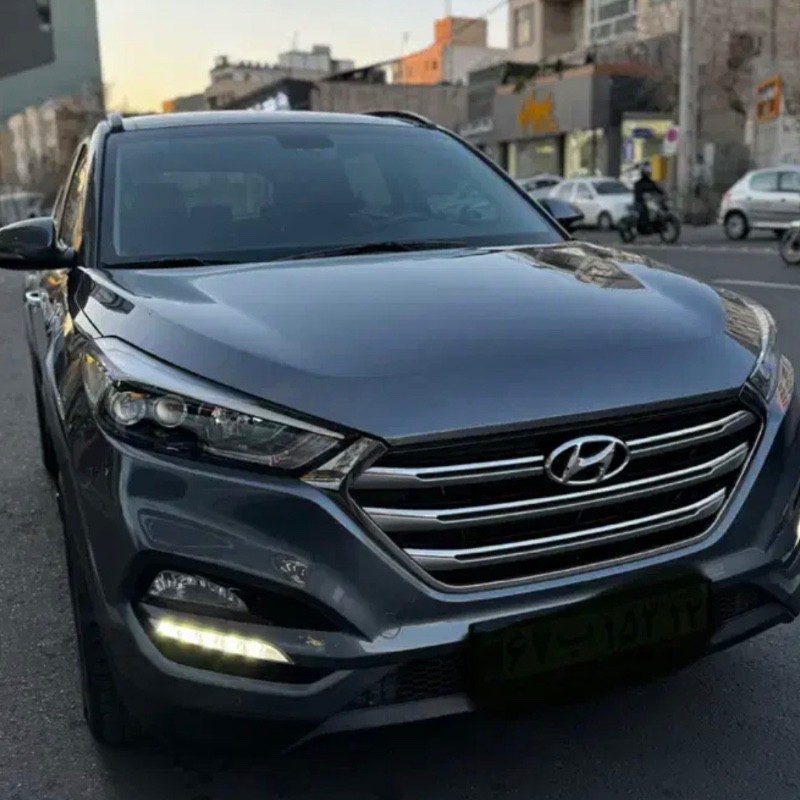 هیوندای مدل توسان 2.0 لیتر دو دیفرانسیل سال 2017  کارکرده