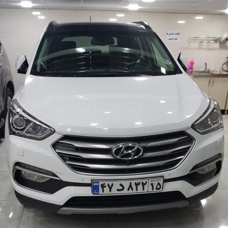 هیوندای مدل سانتافه 4 سیلندر دو دیفرانسیل سال 2017  کارکرده